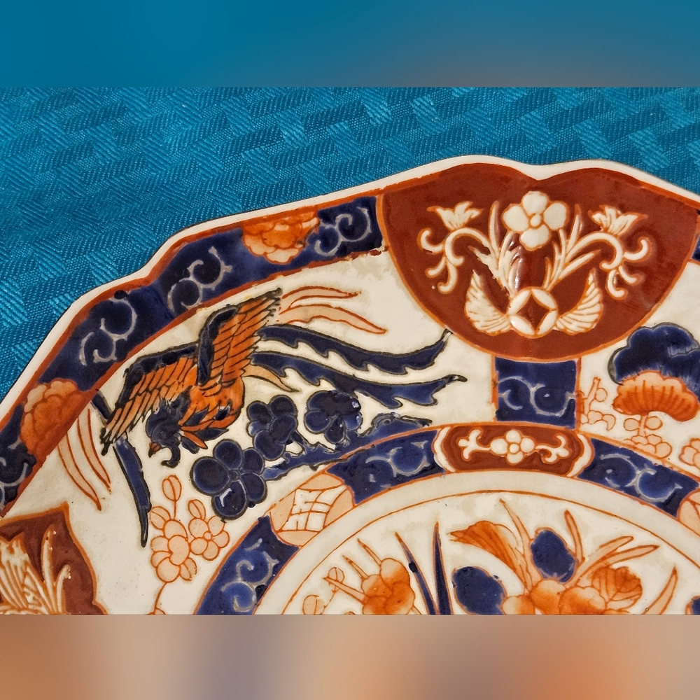 8.5" Japanese Imari Floral Phoenix Hand Decorated Porcelain Ware China Plate - Picture 4 of 7